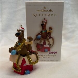 Hallmark Keepsake Scooby-Doo Christmas Ornament Dated 2006
